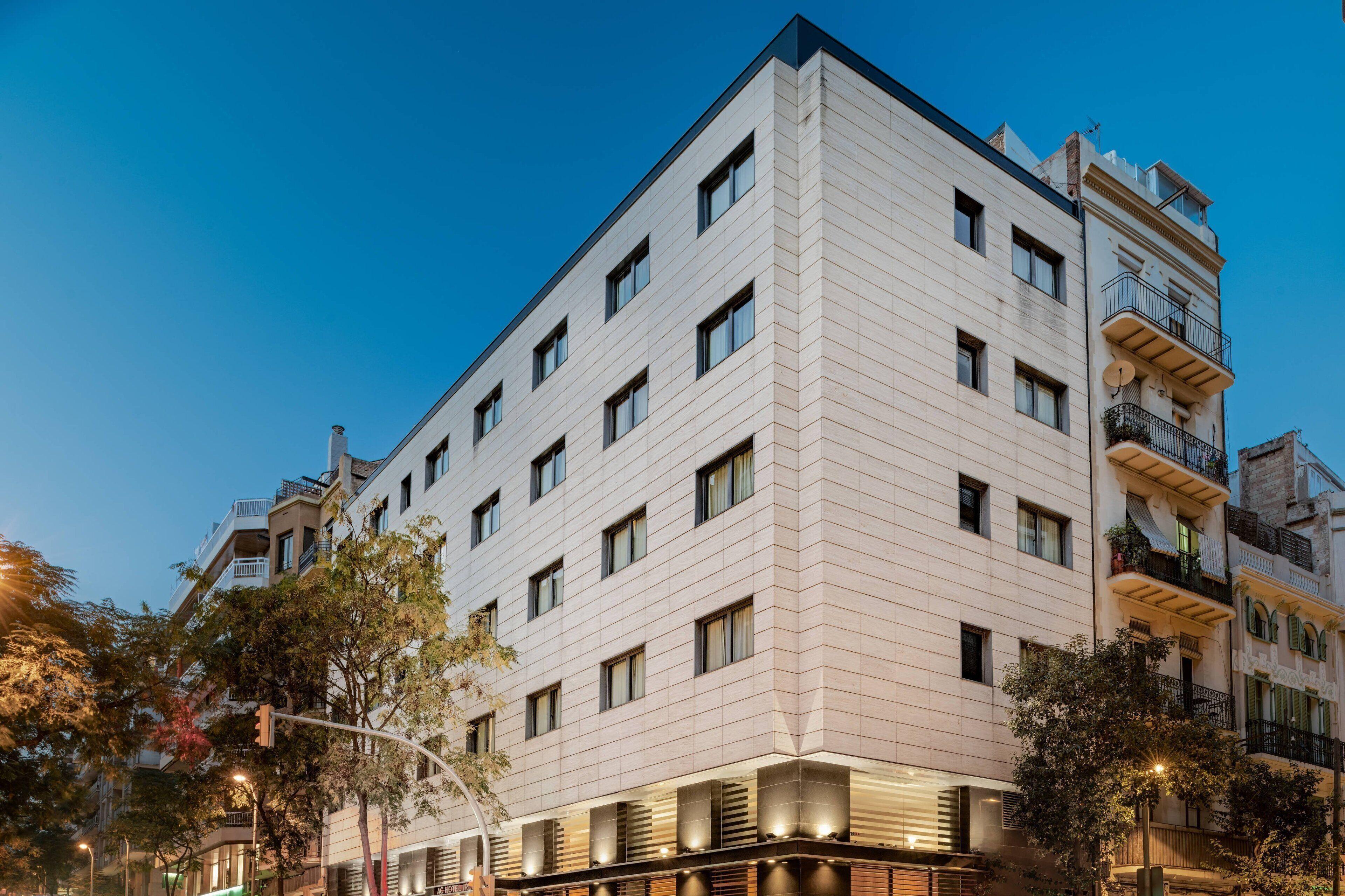 Ac Hotel Irla By Marriott — Photos 2